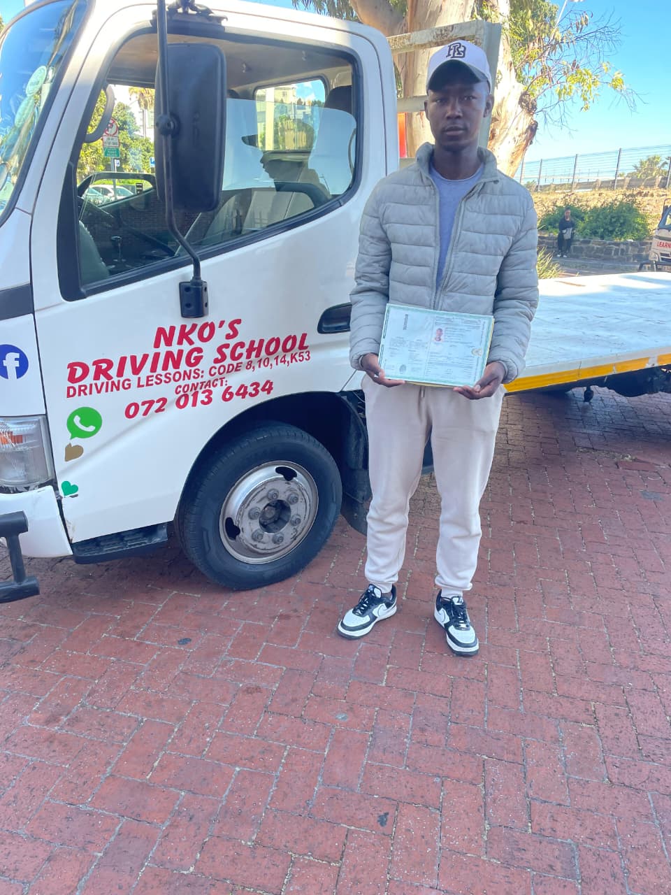 whatsapp-image-2025-11-21-at-144030-1